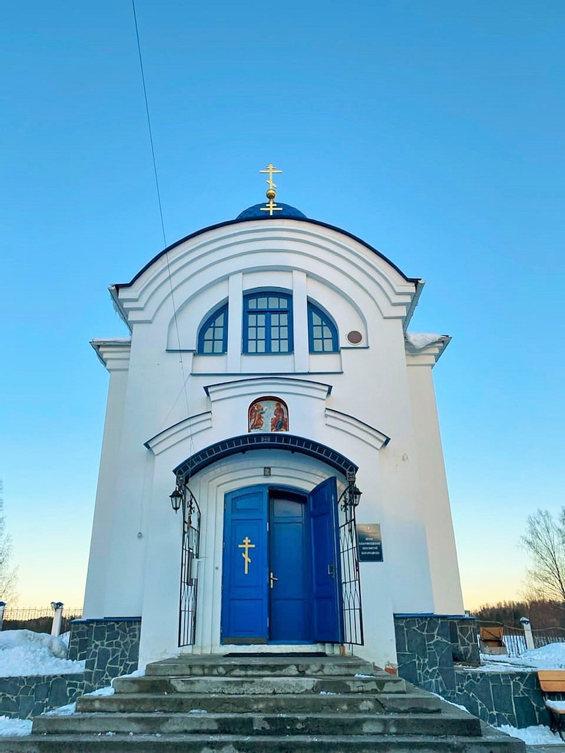 Храм Благовещения пресвятой Богородицы на подворье Соловецкого монастыря в Ленинградской области