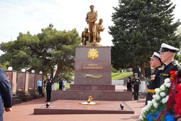 Памятник в селе Мысхако города-героя Новороссийска