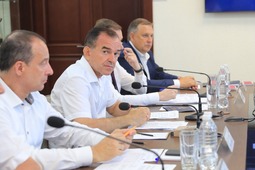 Вениамин Кондратьев на заседании регионального штаба