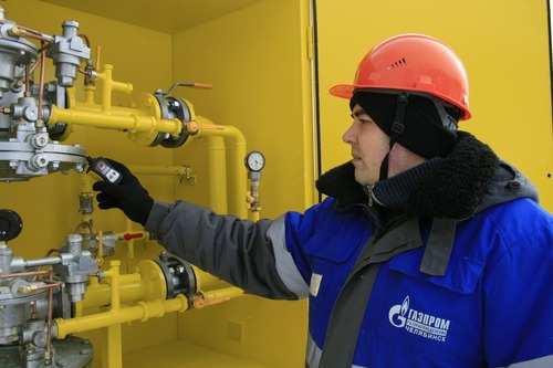 Подача газа