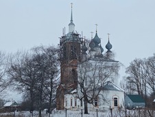 Храм Воздвижения Креста Господня в селе Красинское Приволжского района Ивановской области